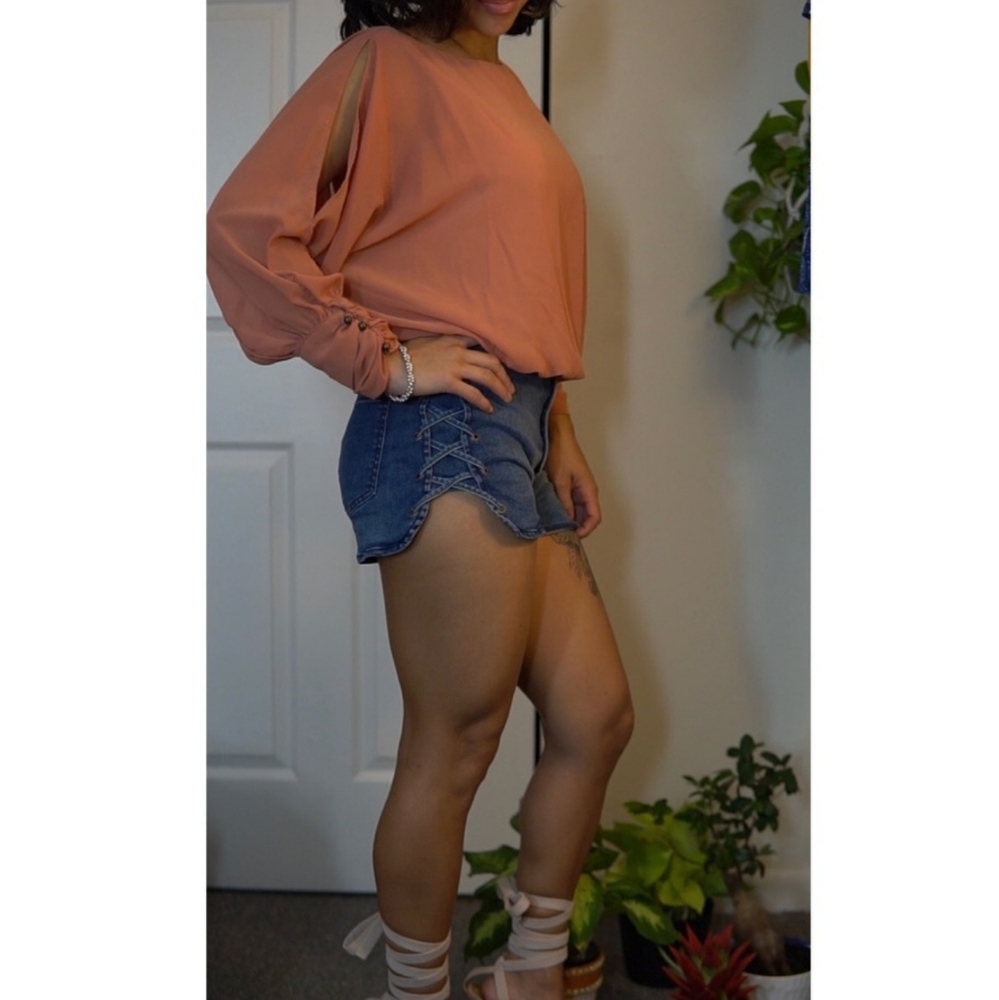 Pink Slit Long Sleeved Blouse
